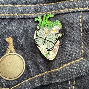 ❤️ Heart-Protected Flowers & Butterfly Pin- Lapel, Brooch, Romantic, Science